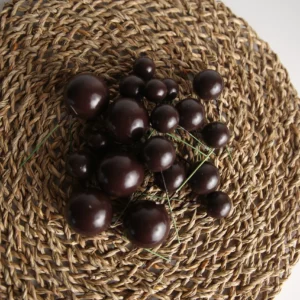 כדורים לקישוט חום