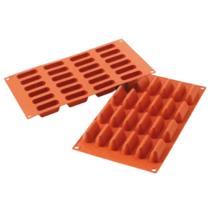 תבנית סיליקון משולש קטן 24 שקעים Silikomart