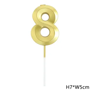 נר ספרה 8 זהב תלת מימד גדול