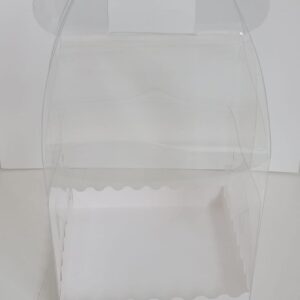 קופסא לעוגה שקופה 16*16*16 פי. וי. סי עם ידית נשיאה